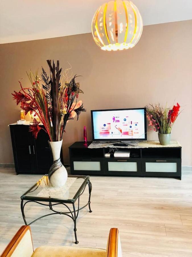 شقة Near Disneyland. Your Location To Enjoy Holidays. بوسي سان جورْج المظهر الخارجي الصورة